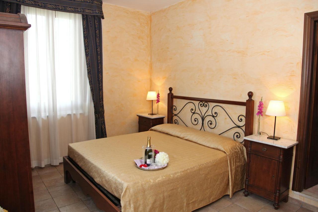 Villa Kappa Tivoli Kamer foto