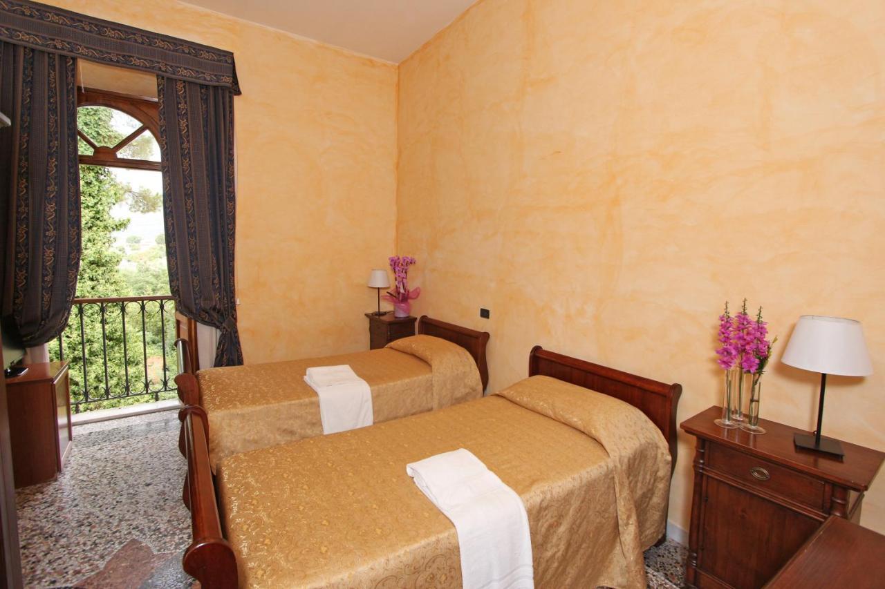 Villa Kappa Tivoli Kamer foto